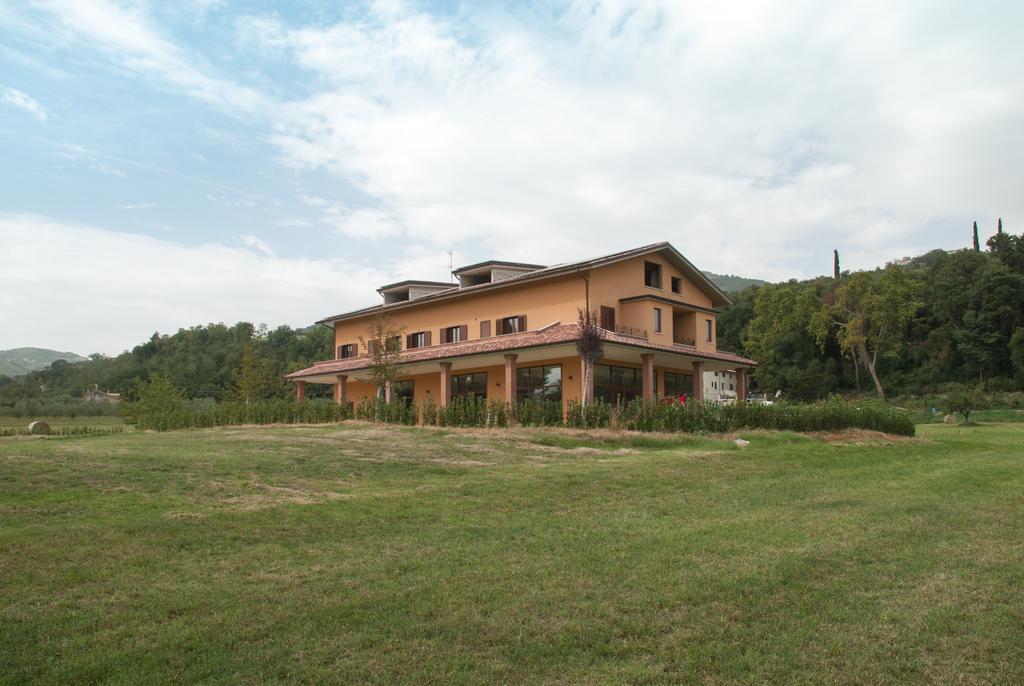 테라모 Casa Delfico Ristoro In Famiglia 게스트하우스 외부 사진